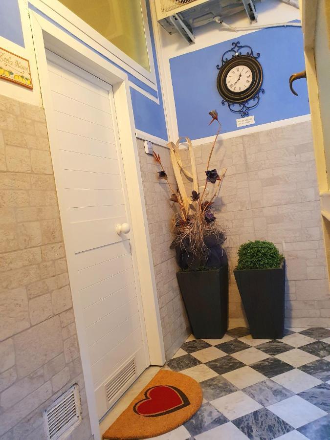 Tecla House Apartment Специя Екстериор снимка